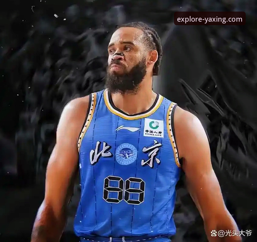 亚星娱乐iOS应用 皮特森三分雨vs麦基末节狂飙:CBA爆冷夜的战术博弈与平台观赛体验对比